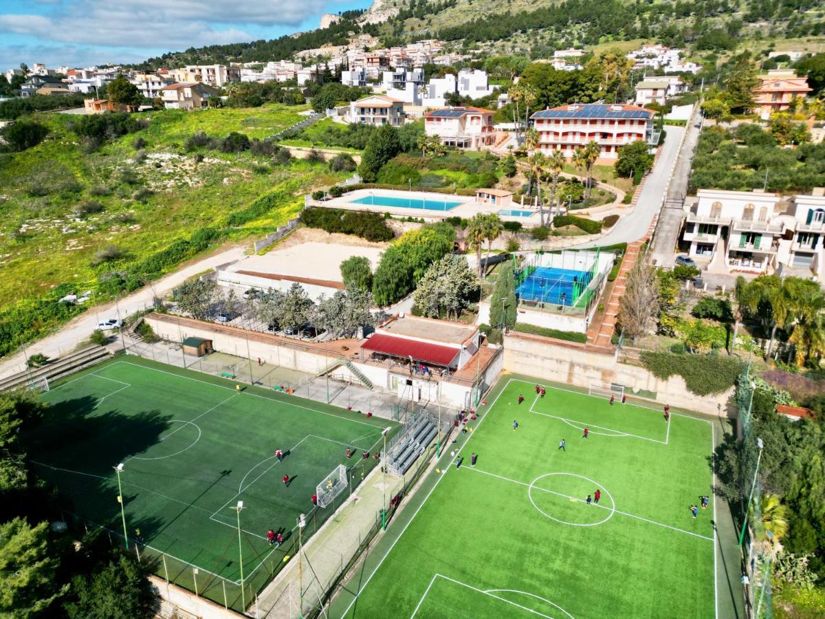 !!! Padel - Piscina - Calcio !!! - Aparthotel Isabella Sciacca Dış mekan fotoğraf