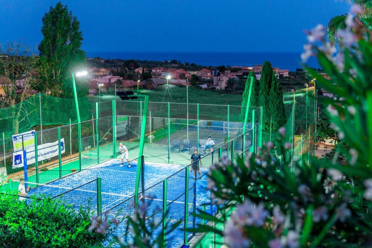 !!! Padel - Piscina - Calcio !!! - Aparthotel Isabella Sciacca Dış mekan fotoğraf