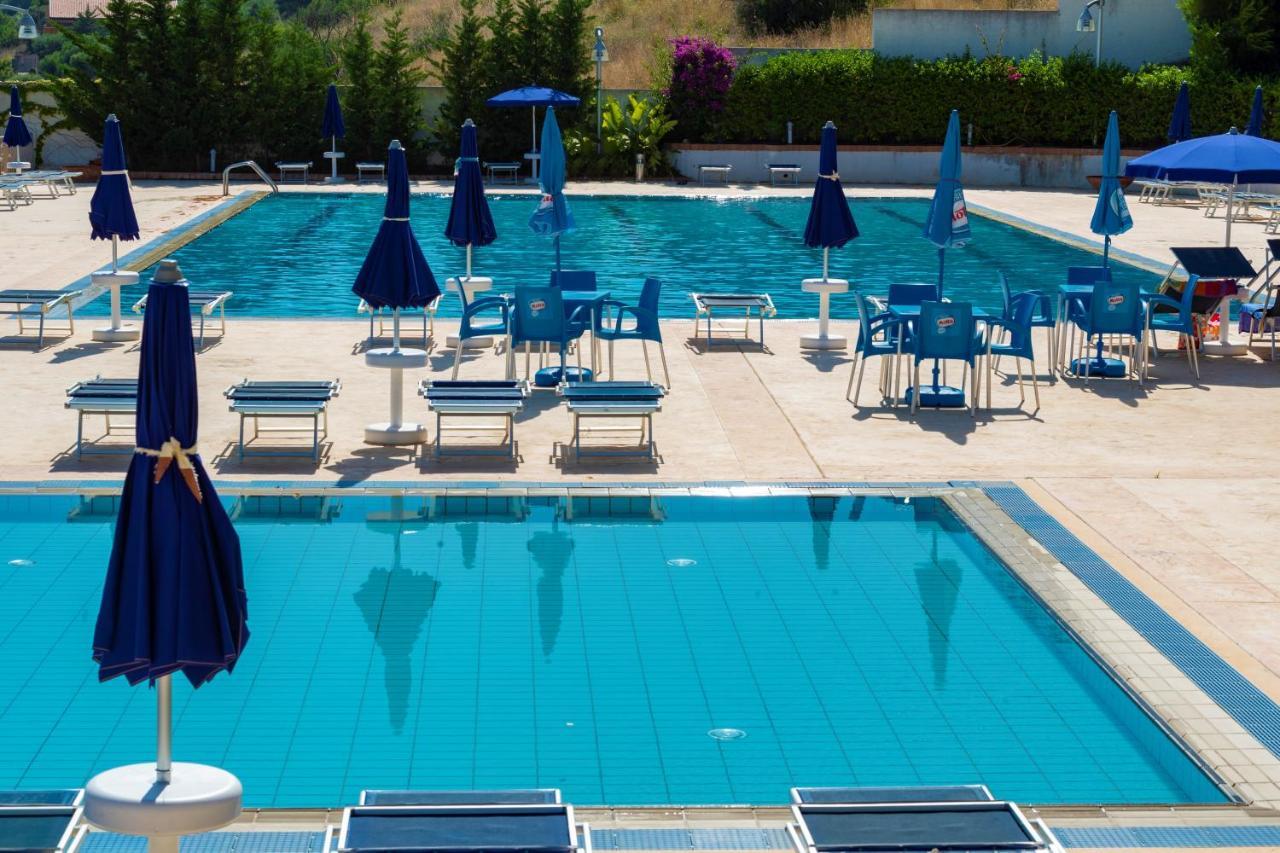 !!! Padel - Piscina - Calcio !!! - Aparthotel Isabella Sciacca Dış mekan fotoğraf